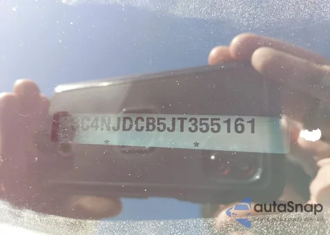 2018 Jeep Compass Limited 4X4 z USA, uszkodzony, nr VIN 3C4NJDCB5JT355161